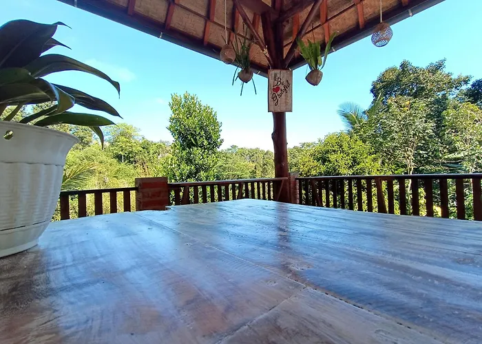 Artomoro Bali