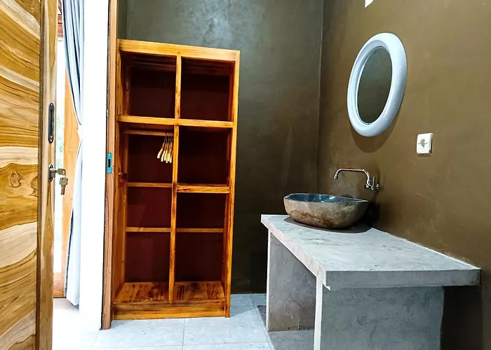 Hotel Artomoro Bali