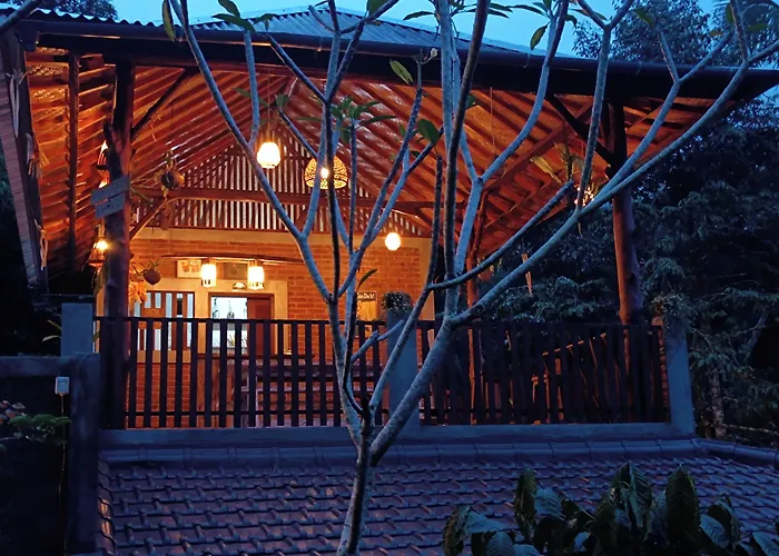 Artomoro Bali