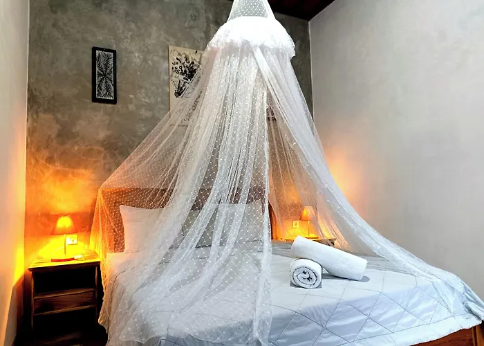 Artomoro Bali