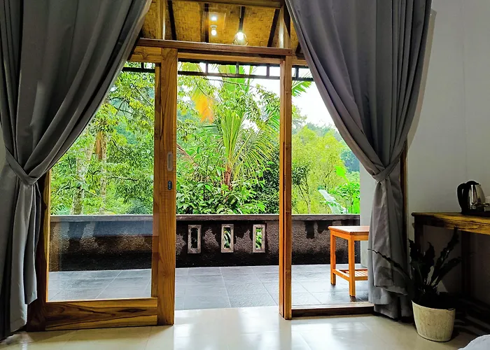Hotel Artomoro Bali 2*