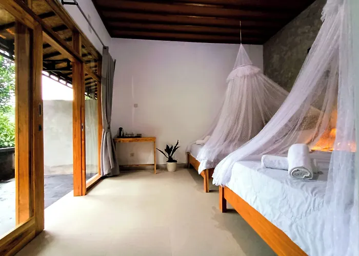 Hotel Artomoro Bali